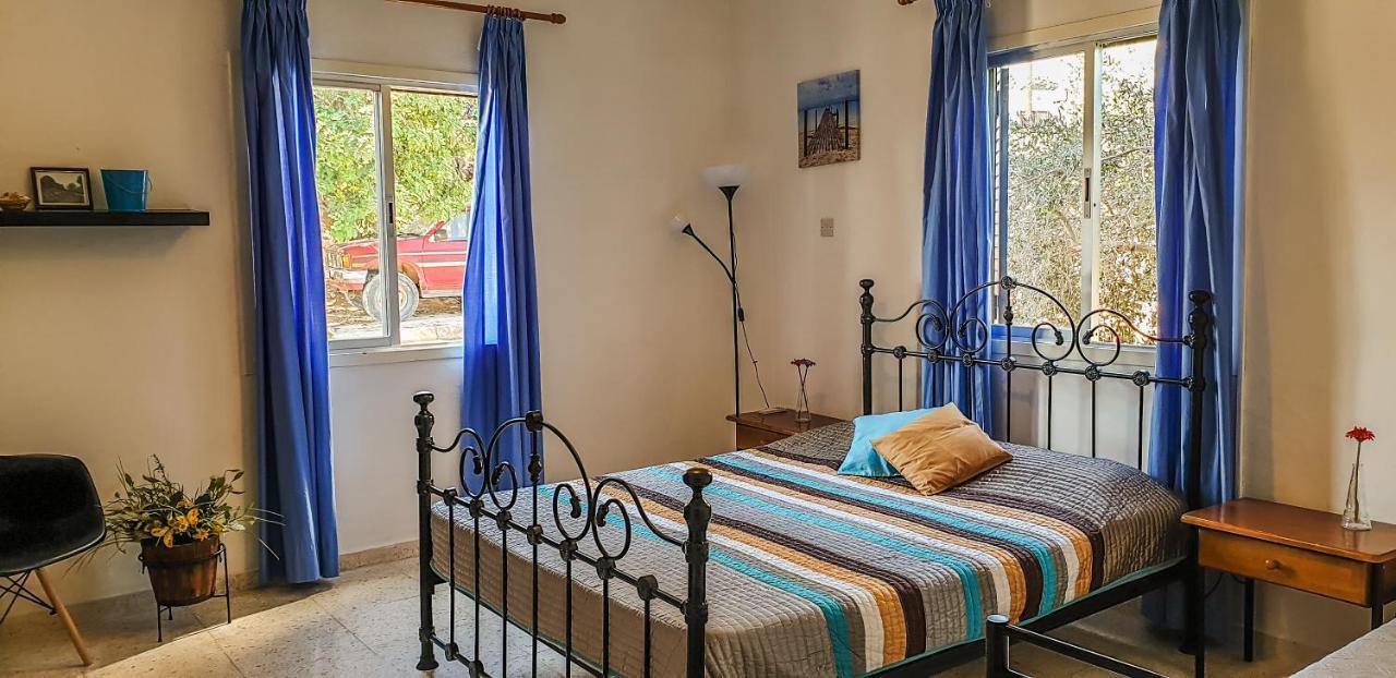 Villa Yiangos House Neo Chorio Esterno foto